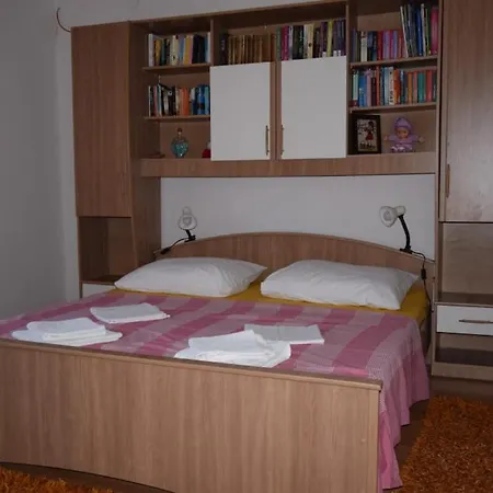 Apartament By Guide Banjol